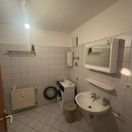 Overbruch Monteurwohnung * דיסבורג